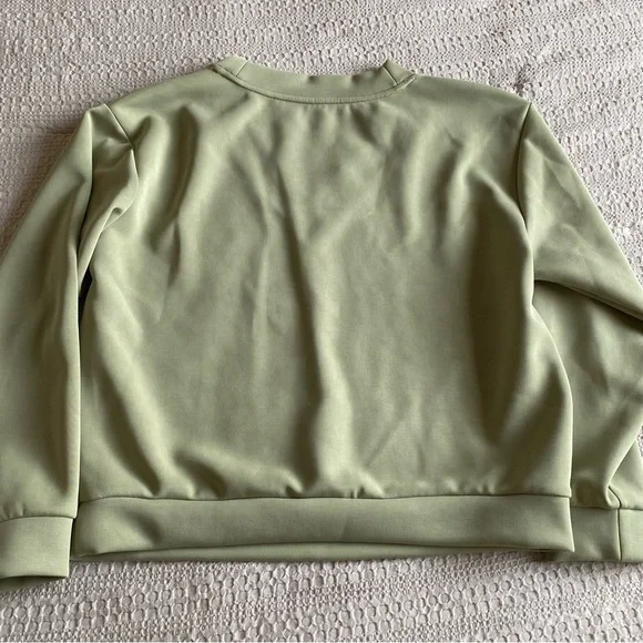 NWOT A New Day Sandwash Sweatshirt V Neck Pull Over Light Green Small Athleisure - Picture 5 of 11